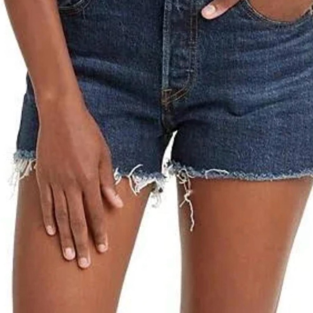 Levi's High Waist Blue Denim Shorts, Great Preloved Condition, Size 26